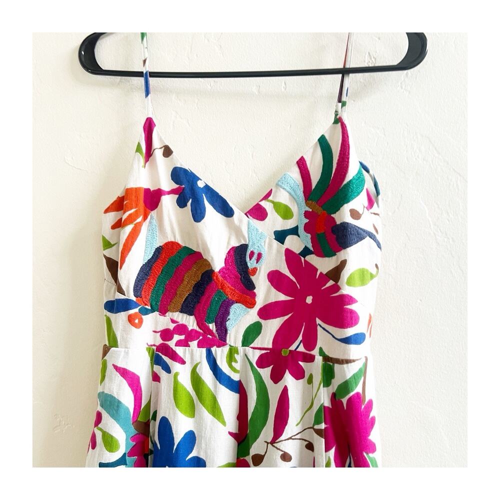 Vanessa Virginia Anthropologie Folk Art Dress Embroidered Floral Animals Size 0 - Picture 3 of 16